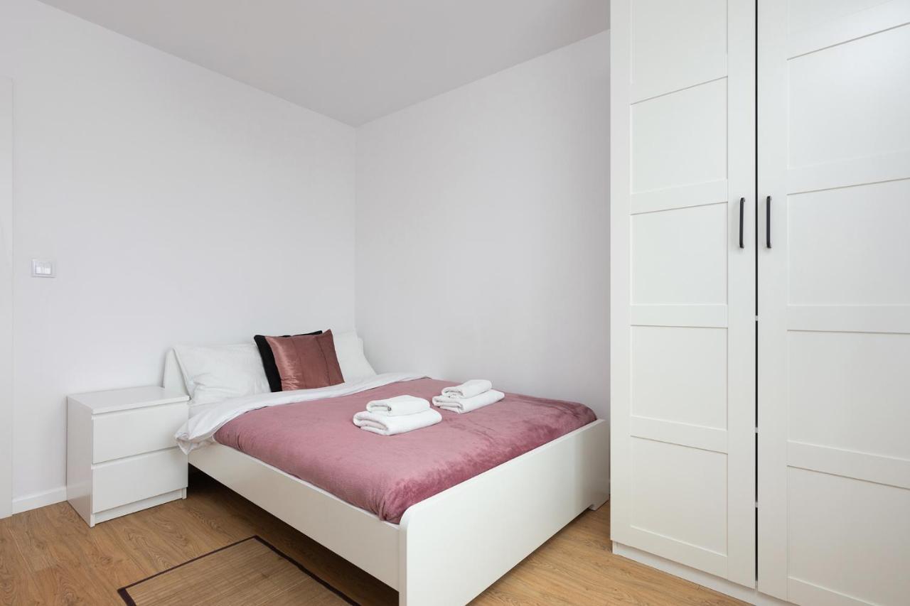 Family Apartment Nearto Old Town Vermelo By Neartopl كراكوفيا المظهر الخارجي الصورة